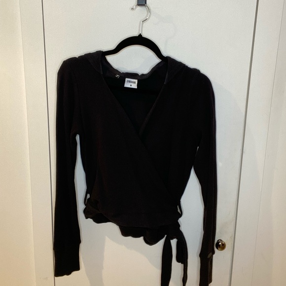 GYMSHARK Studio Recovery Hoodie - Picture 4 of 8